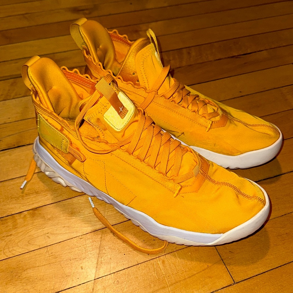 Jordan Proto React Basketball Size 11.5